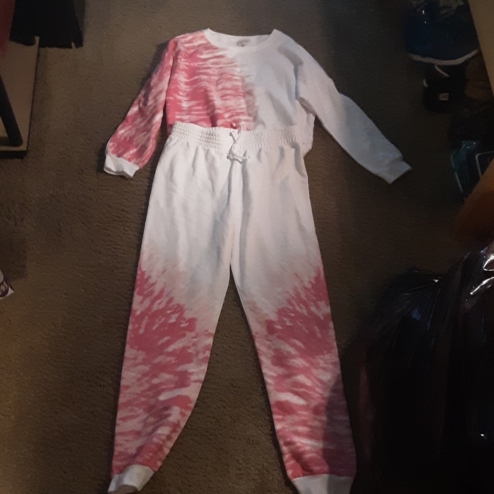 Sweatsuit